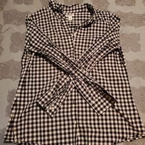 Old Navy button down shirt